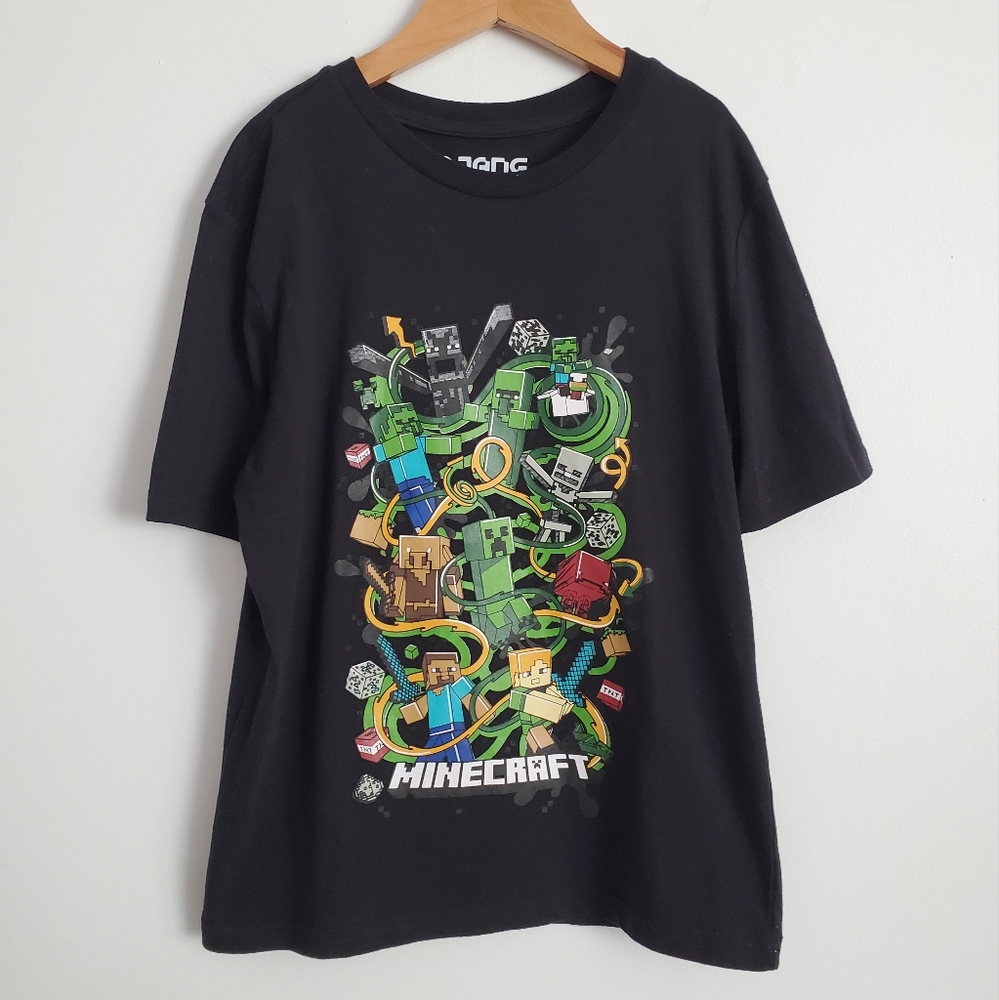 Kids Minecraft Graphic T-Shirt Size Large